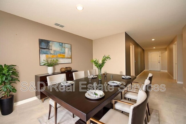 Building Photo - 1563 Swan Lake Cir