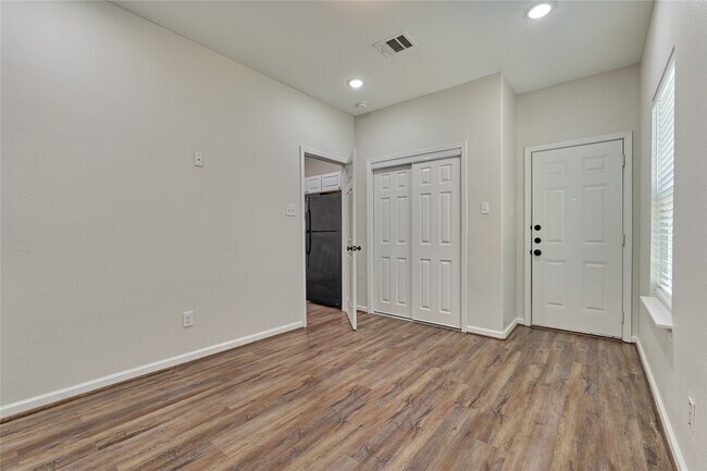 Building Photo - 18147 Firepine Ln