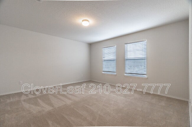 Building Photo - 27429 Emilie Cyn