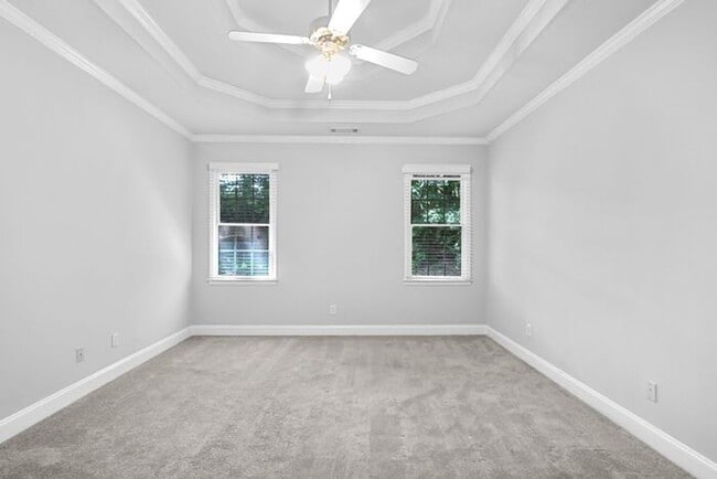 Building Photo - 510 MacLand Dr