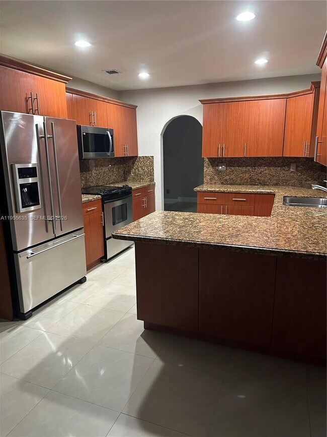 Building Photo - 10805 SW 165th Terrace