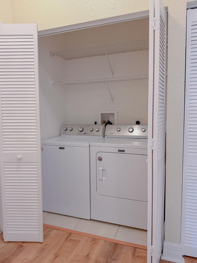 Building Photo - 49 SE Sedona Cir