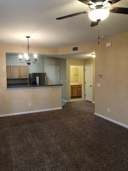 Living Room - 575 Oakleaf Plantation Pky