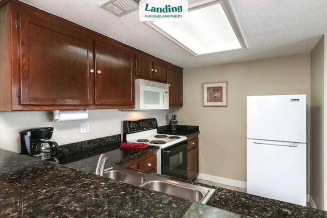 Building Photo - 7041 Kingston Cove Ln