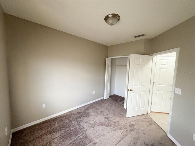 Building Photo - 9529 Newdale Way