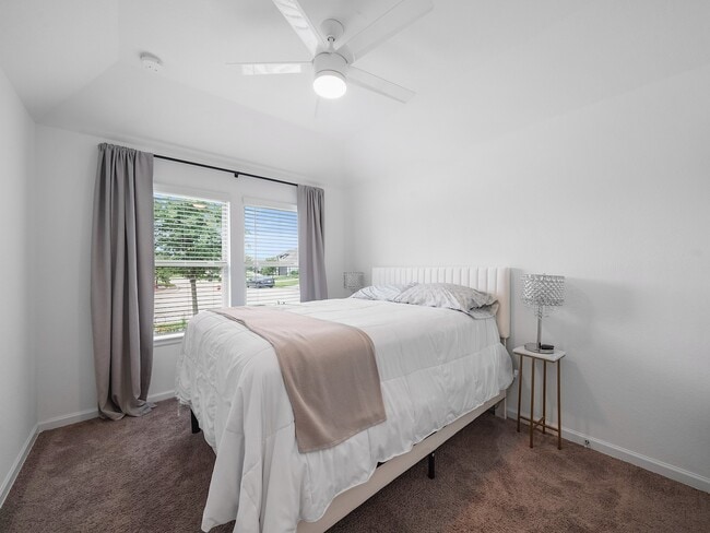 Building Photo - 6210 Glenwick Park Rd