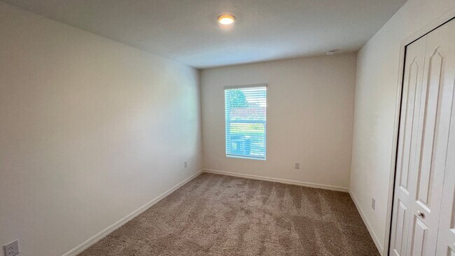 Building Photo - BEAUTIFUL 3BD/2BA Home in Palm Bay!!