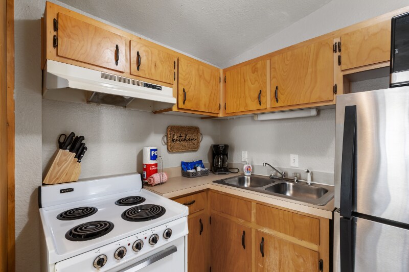 Building Photo - 1407 N D St