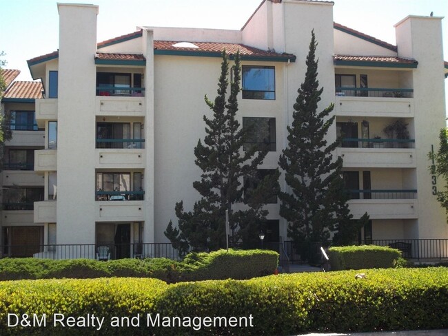 Building Photo - 2 br, 2 bath House - 11233 Tierrasanta Blv...