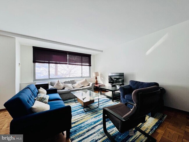 Building Photo - 4200 Cathedral Ave NW