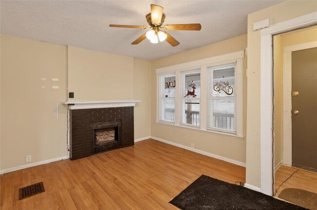 Building Photo - 53 Scottsville Rd