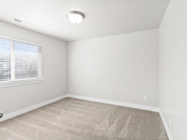 Building Photo - 4130 W 1630 N