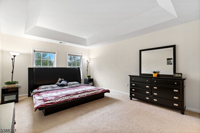 Building Photo - 28 Henning Terrace