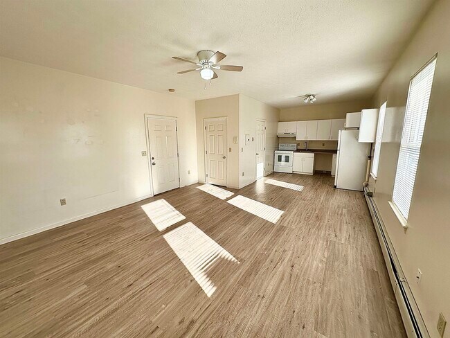 Building Photo - 96 Palm St