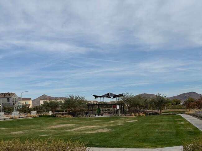 Building Photo - BRAND NEW HOME IN UNION PARK IN PHOENIX