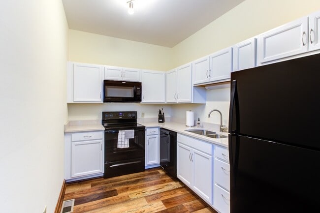 Interior Photo - The Rathbone Apartments