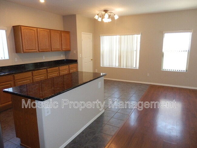 Building Photo - 1167 S Fargo Ct