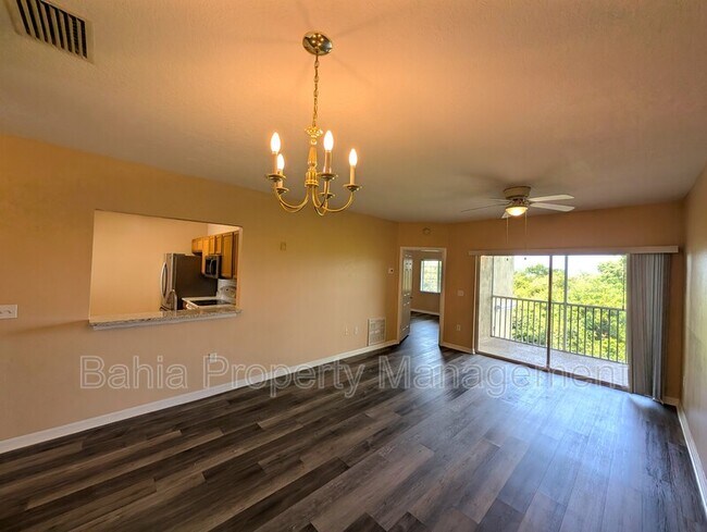 Building Photo - 9533 Newdale Way