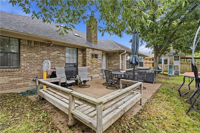 Building Photo - 2908 Durango Ct