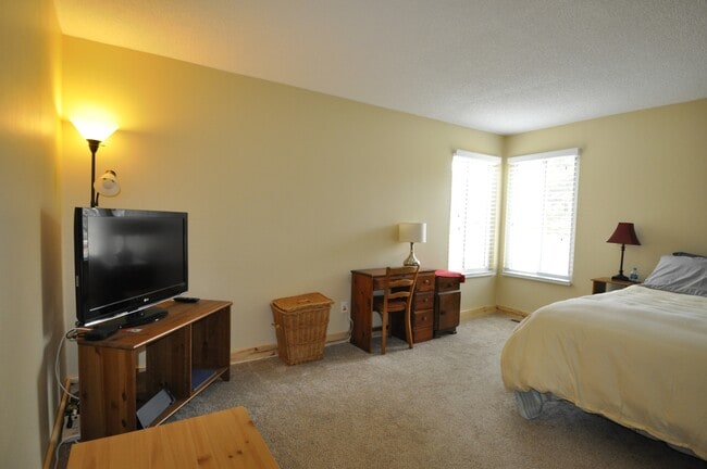 Building Photo - 7287 S Long Springs Butte
