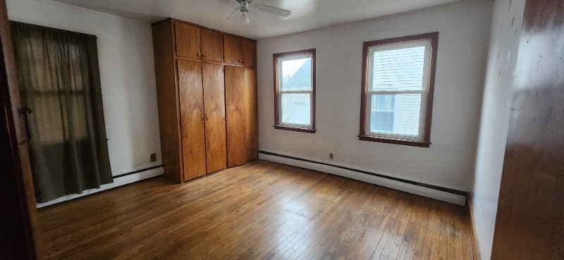 Building Photo - 255 E Main St