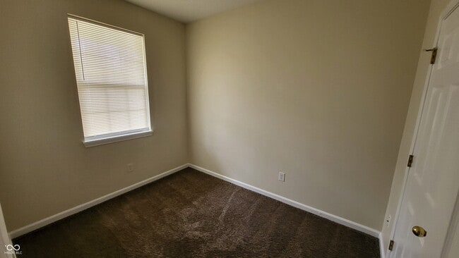 Building Photo - 6025 Prairie Meadow Dr