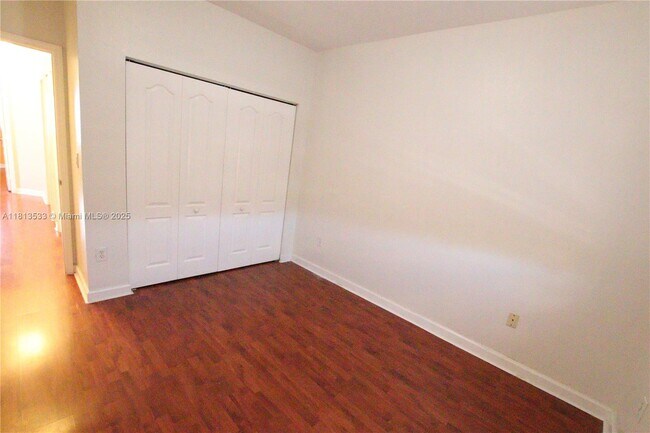 Building Photo - 14758 SW 9th Ln