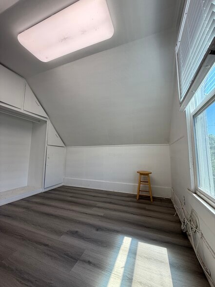 Family Room/Bedroom 2 - 2448 5th St