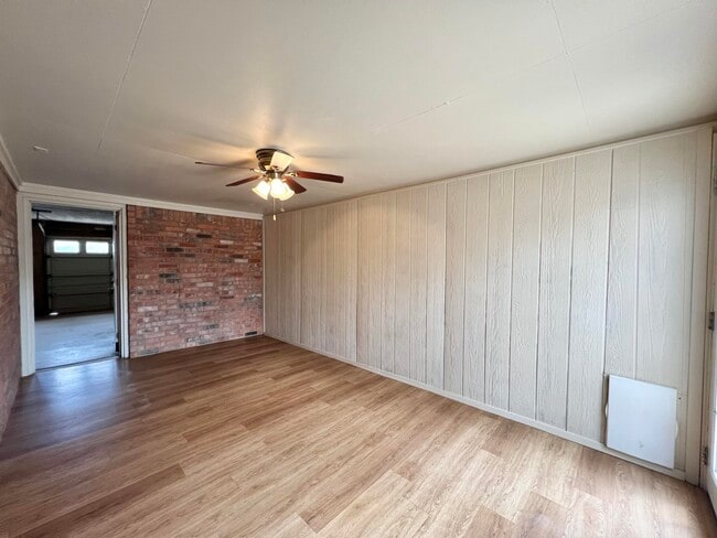 Building Photo - 5113 13th St