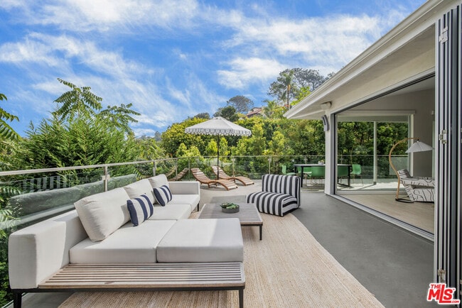 Building Photo - 279 Mabery Rd