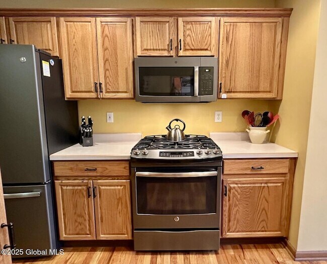 Building Photo - 1 Inlander Rd