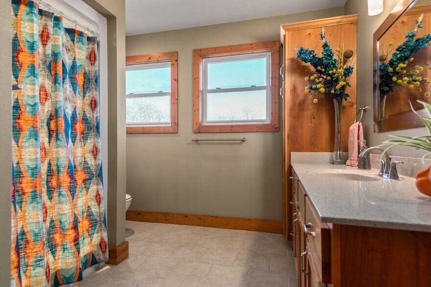 Building Photo - 11 NC 8720