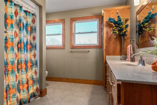 Building Photo - 11 NC 8720