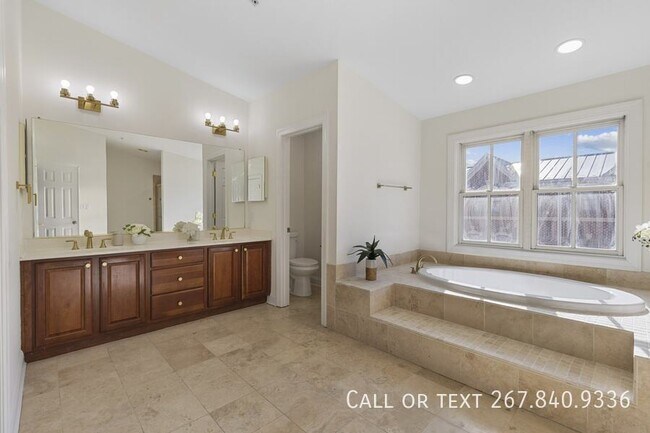 Building Photo - 1256 Dockside Cir