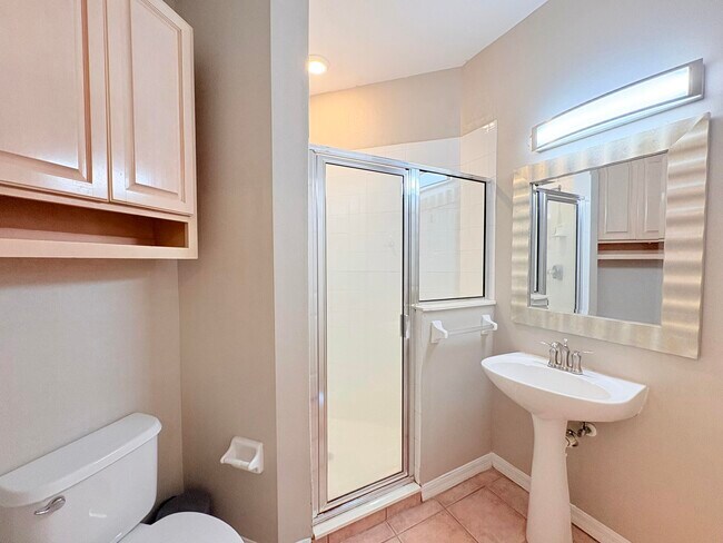 Building Photo - 9865 Perfect Dr