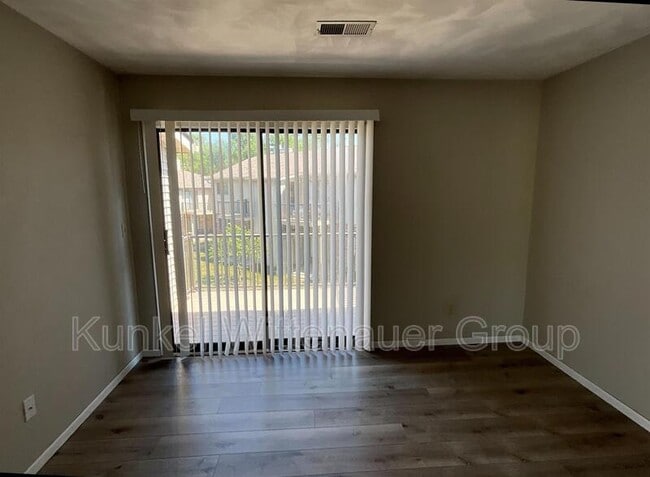 Building Photo - 257 Eagle Ridge