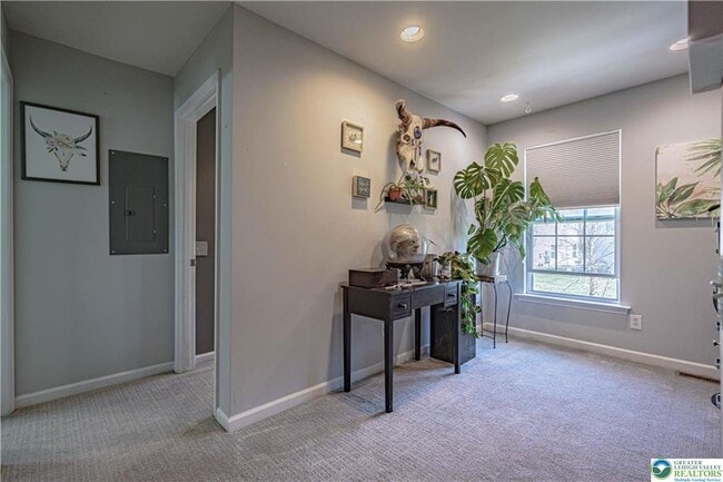 Building Photo - 8428 Cromwell Ct