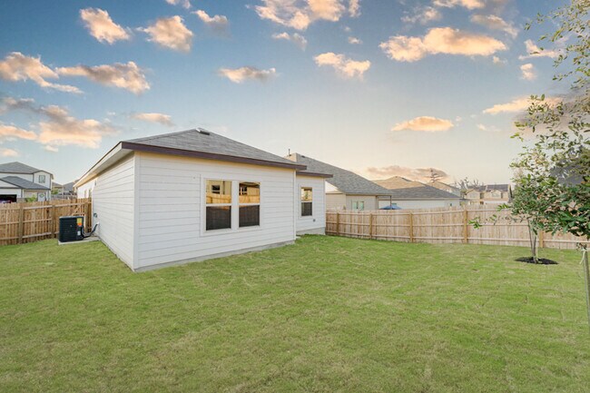 Building Photo - 2020 Cassiopeia Bend