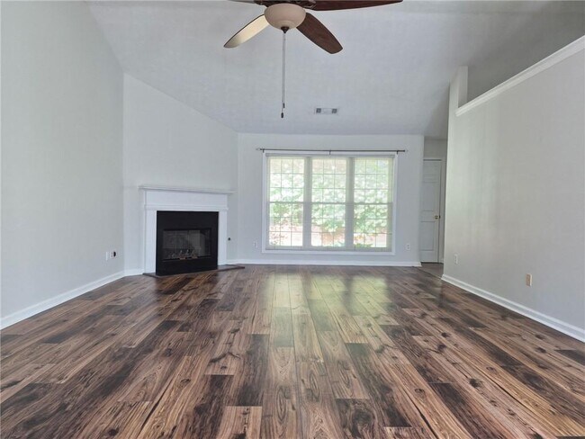 Building Photo - 2895 Dogwood Creek Pkwy NW