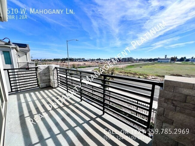 Building Photo - 510 W Mahogany Ln