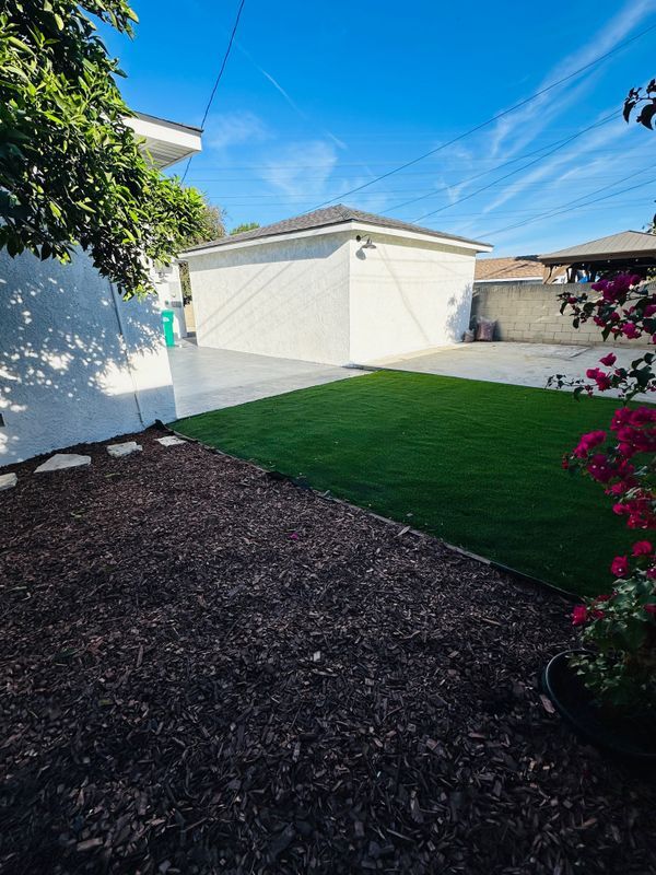 Building Photo - 3634 Caspian