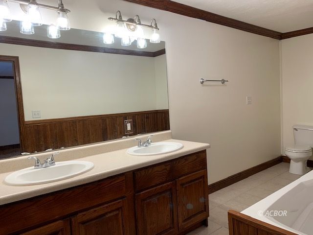 Building Photo - 34 H PAUL Ave