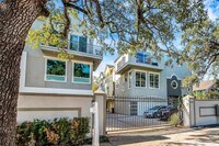 Building Photo - 3011 Houston Ave