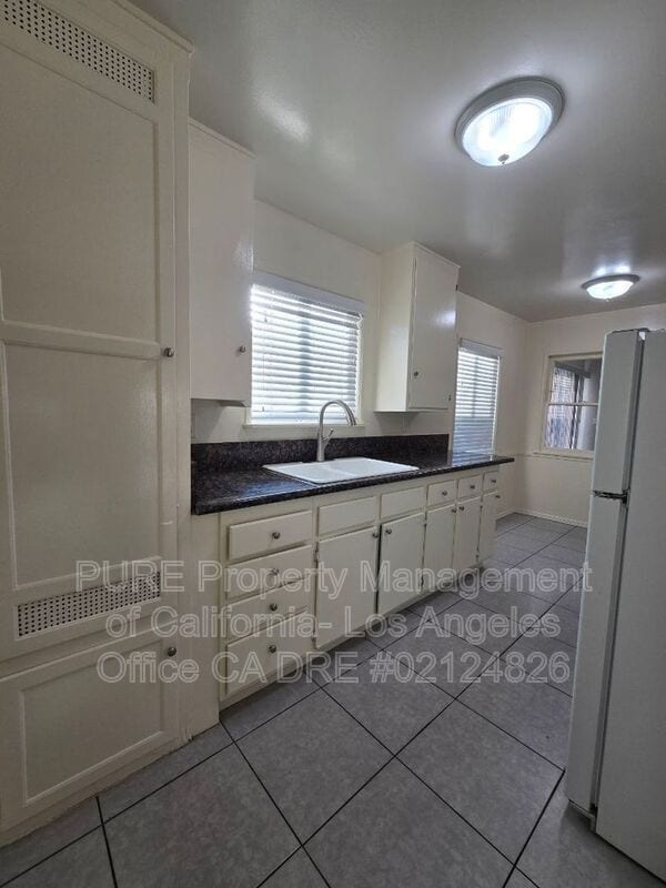 Building Photo - 2926 W 167th St