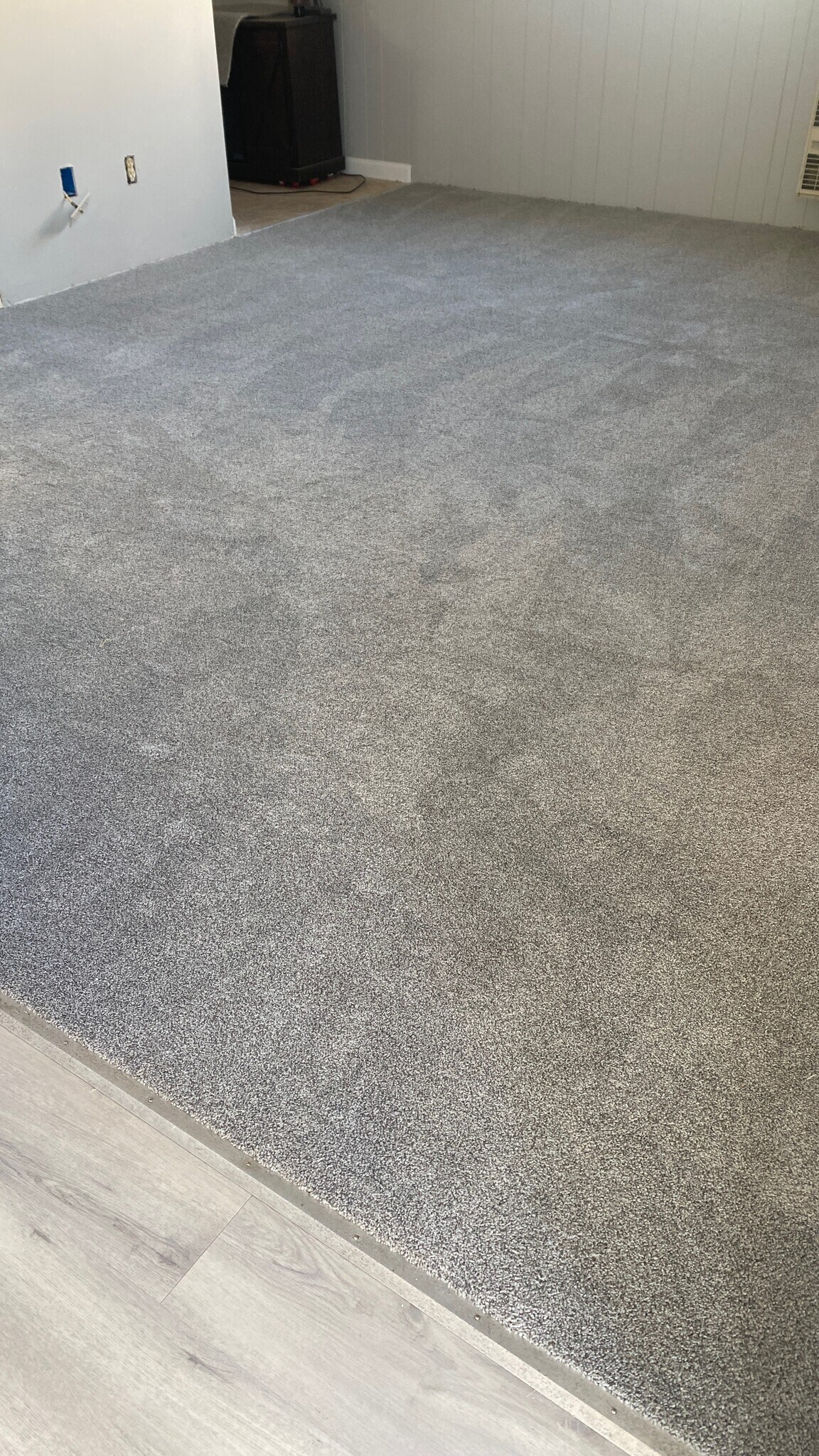 Building Photo - 226 E Cresse Ave