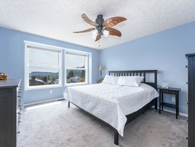 Building Photo - 11811 SE Koala Dr