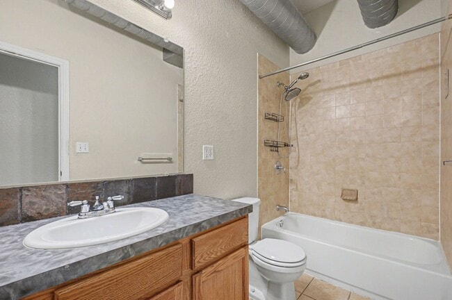 Building Photo - 5132 W 41st Ave