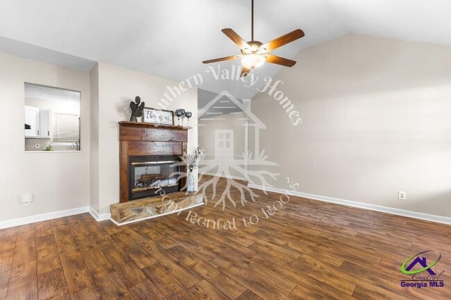 Building Photo - 543 Loblolly Ln