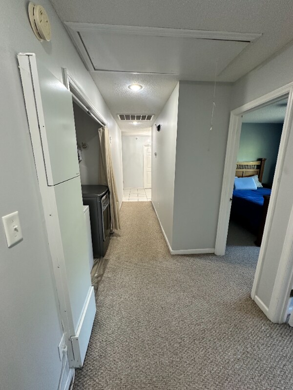 Building Photo - 1107 Pine Grove Dr