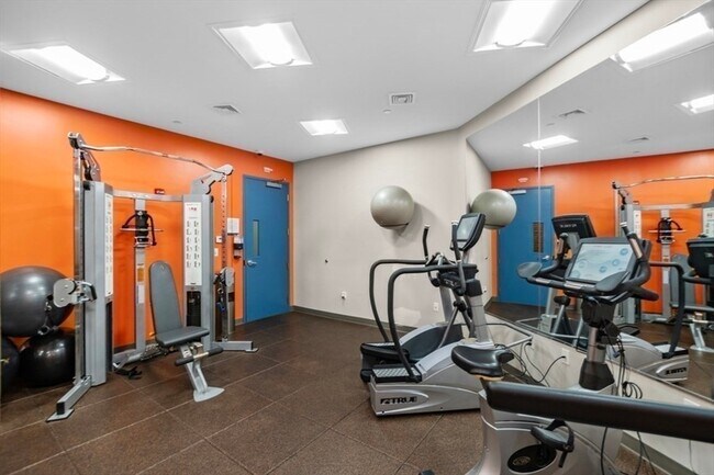 Building Photo - 88 Gerrish Ave